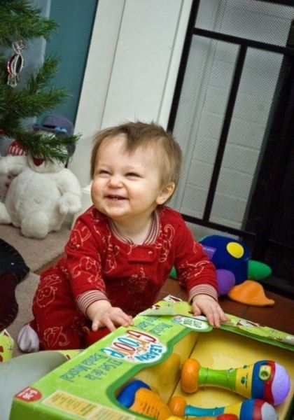 Восторженные эмоции детей от новогодних подарков (25 фото)